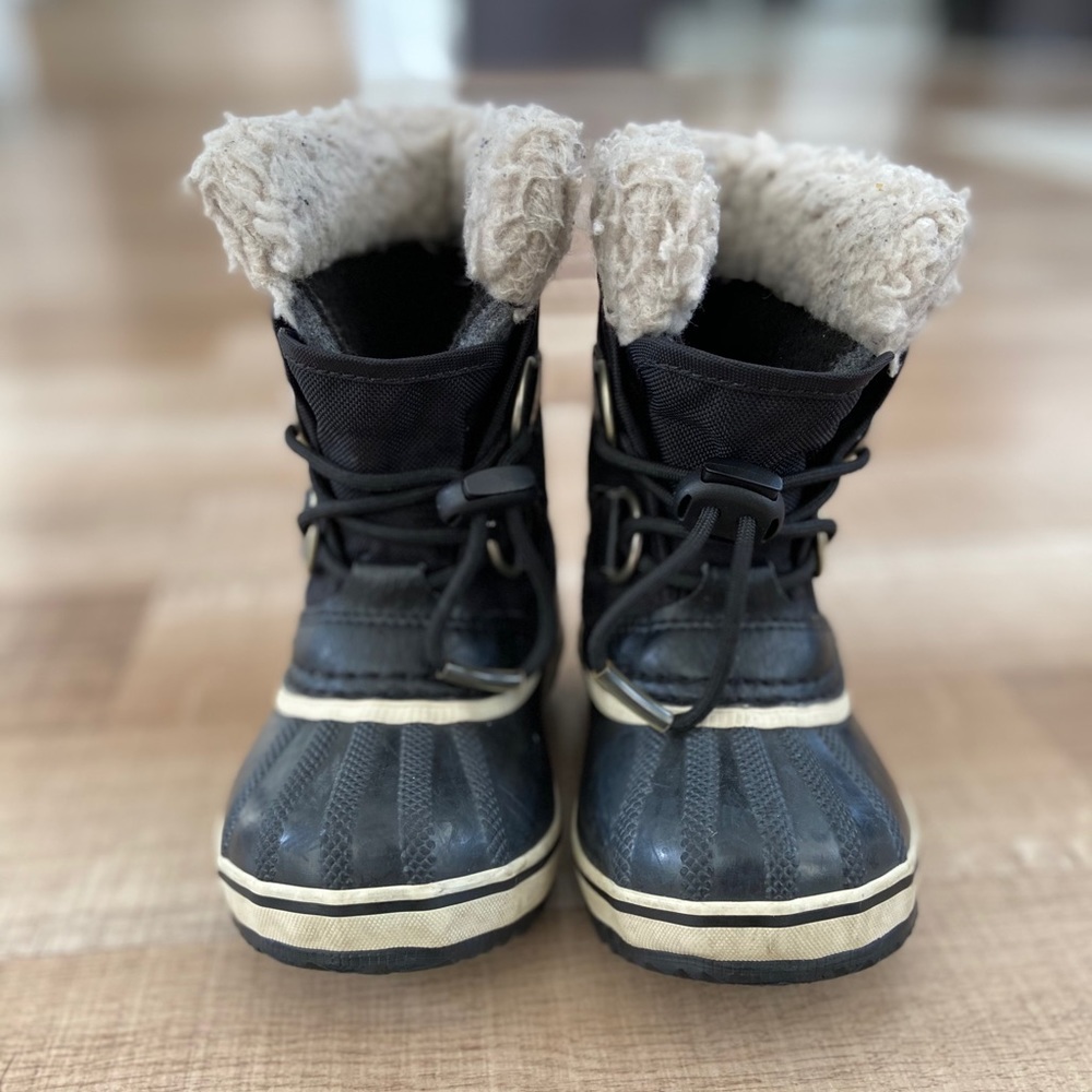 Sorel “Yoot pack” boots